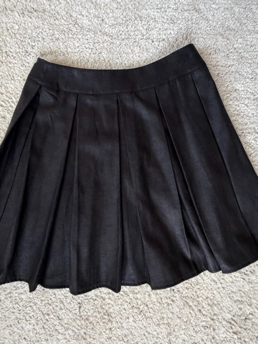 Saks Black Pleated Skirt